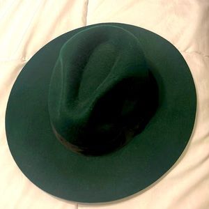Green fedora